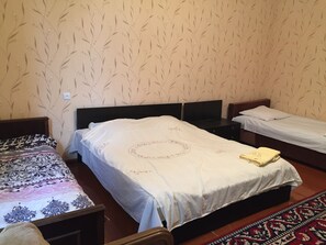 Free WiFi - Azhdahak Guesthouse (Geghashen)