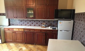 TĂ€gliches einheimisches FrĂŒhstĂŒck (1500 AMD pro Person)