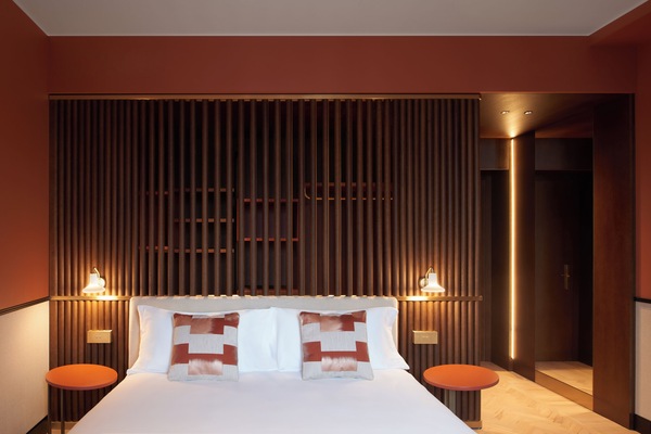 Double Room (Cathedral view)