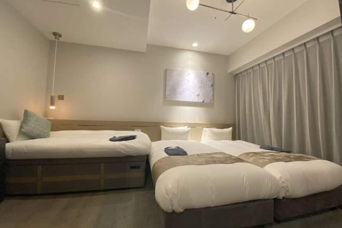 In-room safe, desk, blackout curtains, free WiFi