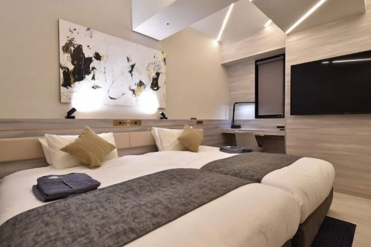 In-room safe, desk, blackout curtains, free WiFi