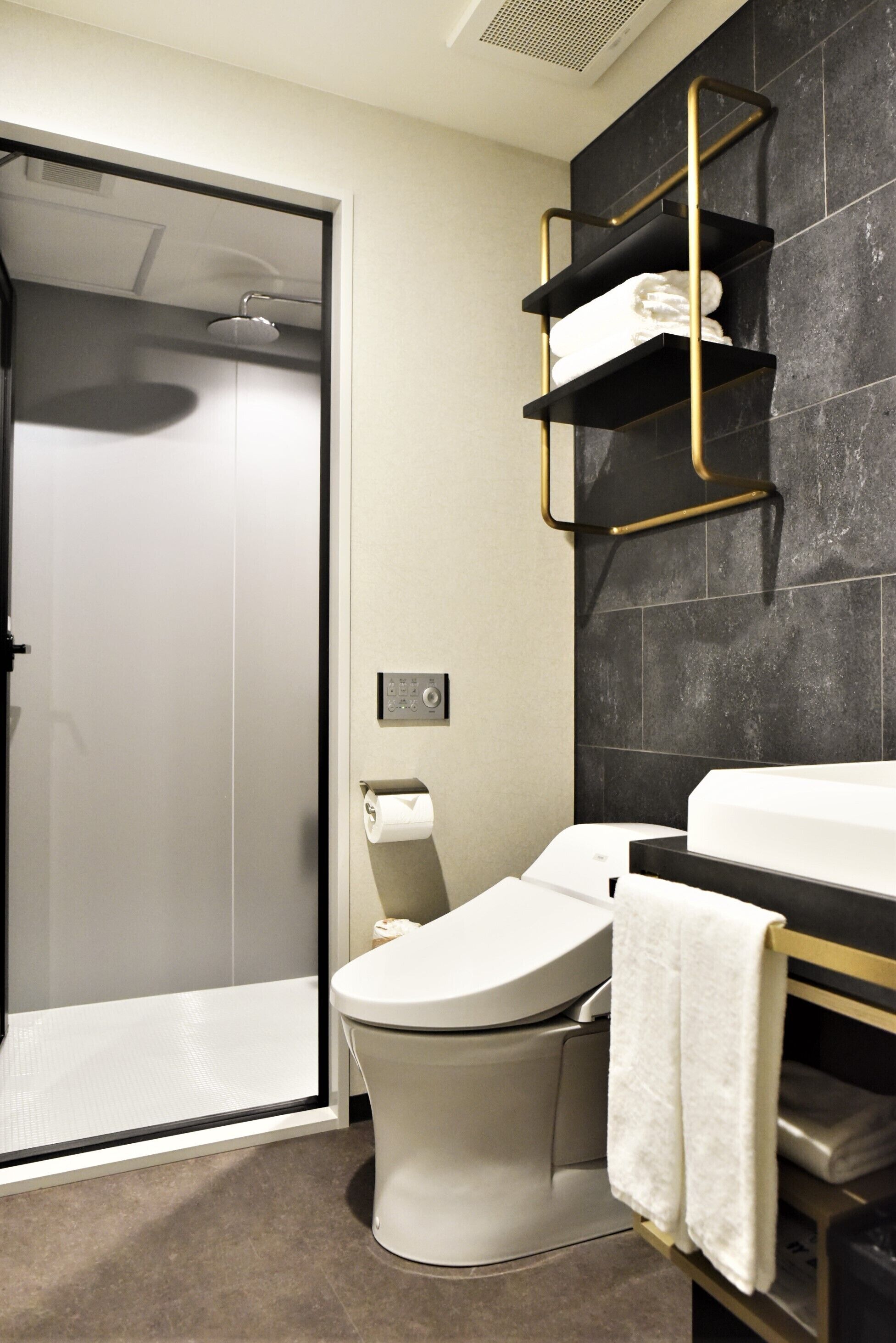 smart double, non smoking | bathroom | free toiletries, hair dryer, slippers, electronic bidet