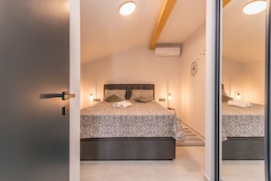 2 habitaciones, tabla de planchar con plancha y wifi gratis