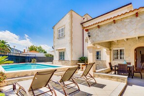 Pool - Sanfora - Villa with pool at 500m from the beach of Alcudia (Alcúdia)