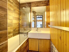 Bañera con ducha