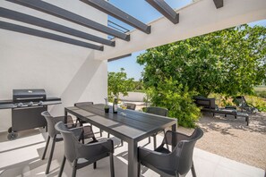 Pool - Villa Blackwood (Zadar)