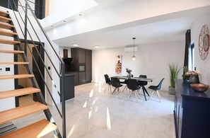 In-room dining - Villa Blackwood (Zadar)