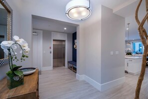 Interior - Islamorada Penthouse with Private Beach & Pool! (Islamorada)