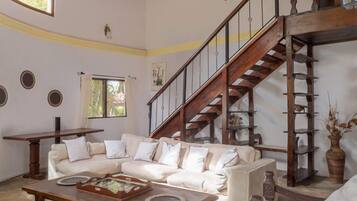 Villa de lujo | 4 habitaciones y espacio para trabajar con laptop