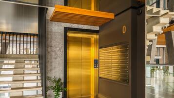 Elevator