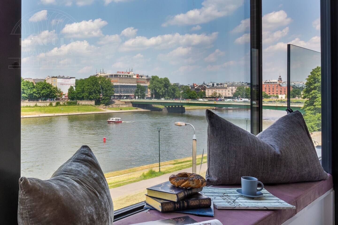 Appartement Premium, 3 chambres, baignoire, vue fleuve | Literie de qualité supérieure, décoration personnalisée