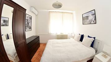 City Apartment | 1 bedroom, desk, free WiFi