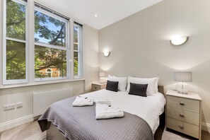 Apartamento empresarial | 1 quarto, individualmente decorados, individualmente mobiliados