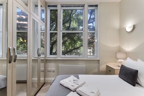 Apartamento empresarial | 1 quarto, individualmente decorados, individualmente mobiliados