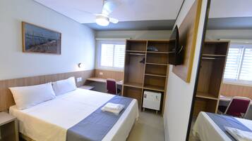 Habitación Deluxe | Minibar, escritorio, wifi gratis y ropa de cama