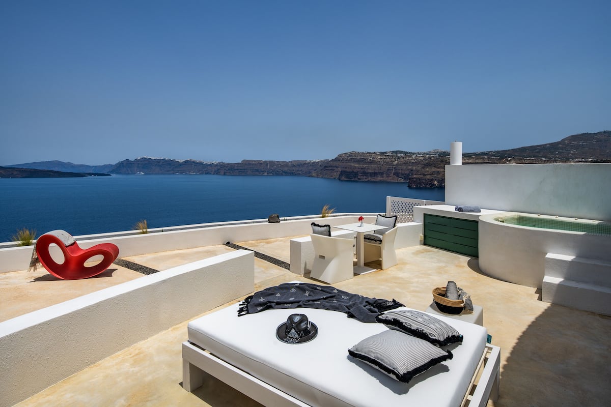 Emerald Suite, Hot Tub, Sea View | Balcony view