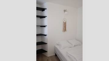 1 slaapkamer, reisbedje, gratis wifi, beddengoed