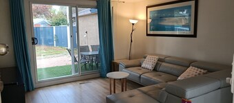 💜 Follow the sun 💜 3br Perfect Canberra Gettaway