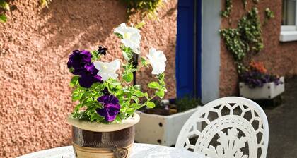 2 Bedroom Cottage Wisteria Cottage in Ballyconnell