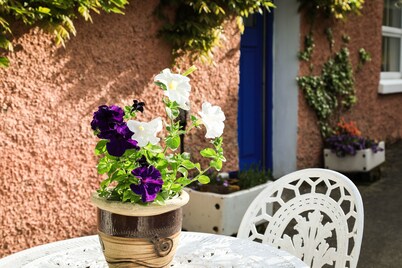 2 Bedroom Cottage Wisteria Cottage in Ballyconnell