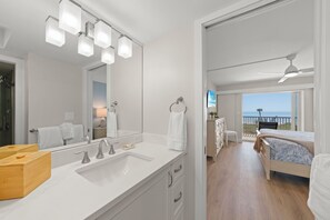 Imagen sin descripción, 4 de 47, botón