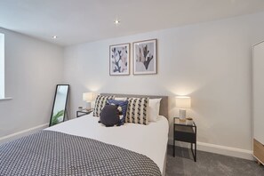 2 bedrooms, iron/ironing board, free WiFi, bed sheets - Host & Stay | Beach Haven (Whitby)