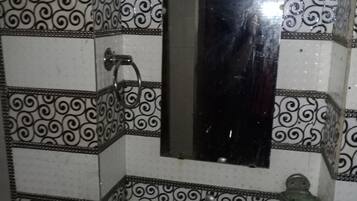 Chuveiro/banheira combinados