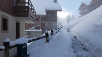 Enceinte de lâhĂ©bergement