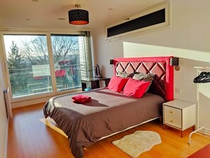 4 Schlafzimmer, Bügeleisen/Bügelbrett, kostenloses WLAN, Bettwäsche