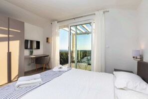 4 Schlafzimmer, Bügeleisen/Bügelbrett, WLAN, Bettwäsche