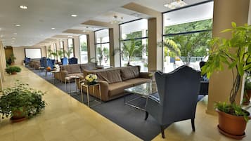 Sala de estar en el lobby