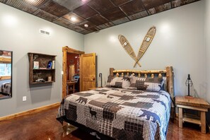 4 habitaciones, tabla de planchar con plancha y cuna de viaje