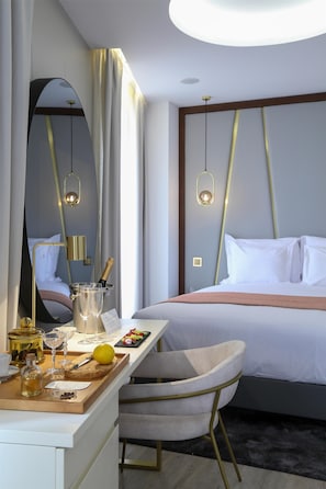 1 bedroom, minibar, in-room safe, desk