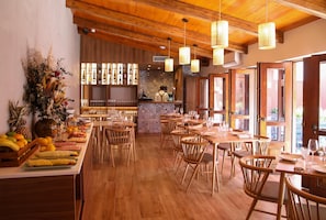 Daily buffet breakfast (EUR 15 per person)