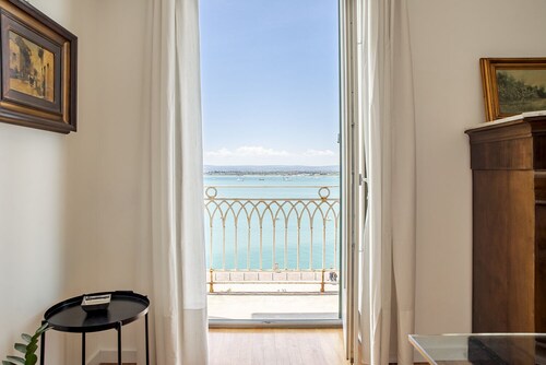 Seaview Design Homes in Ortigia by Wonderful Italy