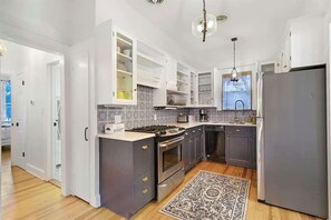 Fridge, microwave, oven, stovetop - Stunning Home Just 2 Blks from Main St! (Fredericksburg)