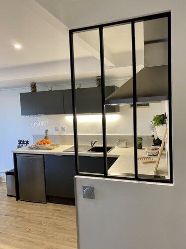 Charming T3 in the heart of town with parking