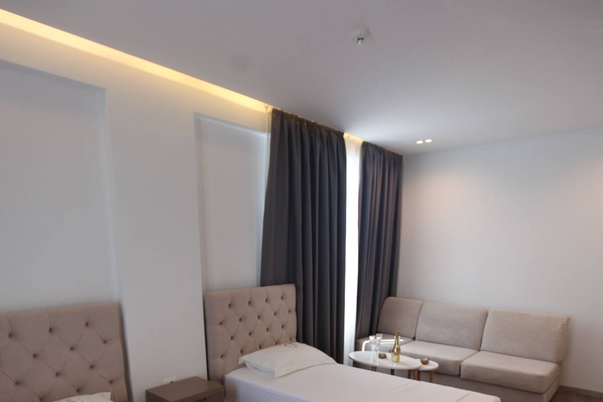 Family Room | WiFi (free), bed sheets