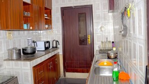 Ảnh chưa phân loại, 3 trong số 30 ảnh, nút