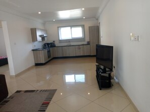 Interior - Spacious 2 Bedroom Apartment With Gym & Swimming Pool (Accra)