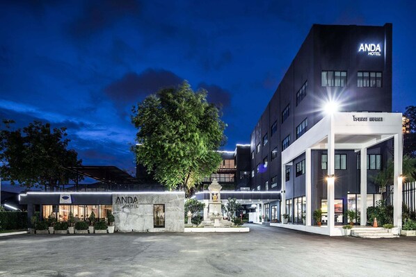 Exterior - Anda Bangkok Hotel (Bangkok)
