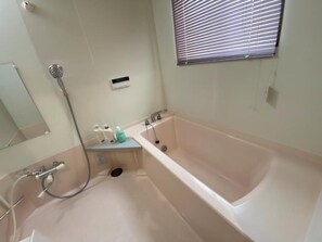 Hair dryer, towels - Room 201 with balcony 1 floor bath toilet 2 w - 201 / Osaka Ōsaka (Osaka)