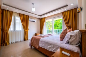 奢华别墅 | 4 多间卧室、遮光窗帘、熨斗/熨衣板、免费 WiFi