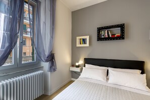 2 chambres, fer et planche à repasser, Wi-Fi gratuit, draps fournis