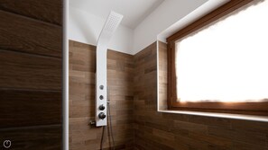 Dusche, Haartrockner, Bidet, Handtücher