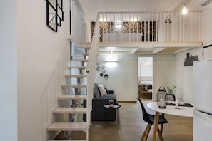 Family Apartment | Living room