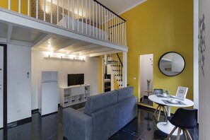 Comfort Apartment | Living room - Atelier Apartments by Wonderful Italy (Genoa)
