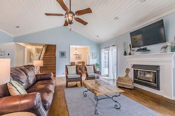 テーブルサッカー台、書庫