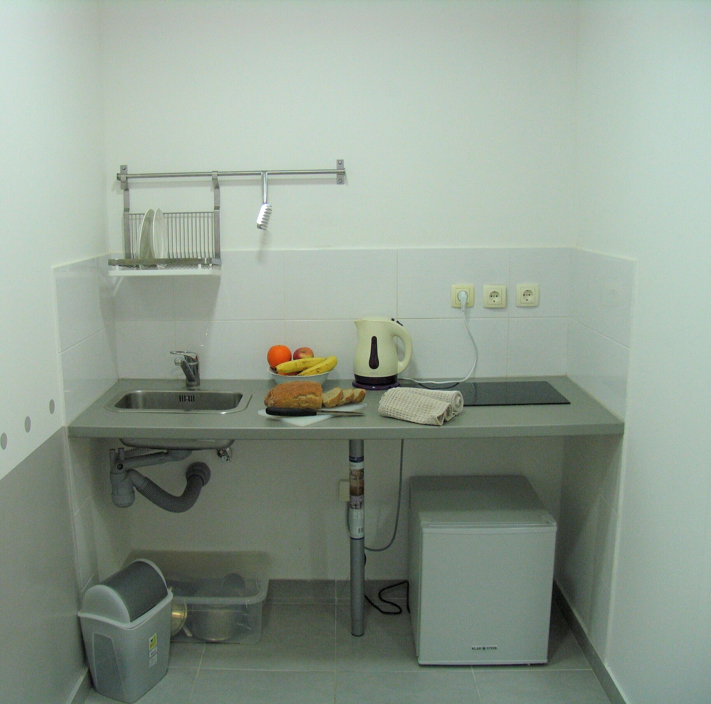 經濟開放式客房 | 私人廚房 | 迷你雪櫃、爐具、電熱水壺、多士爐