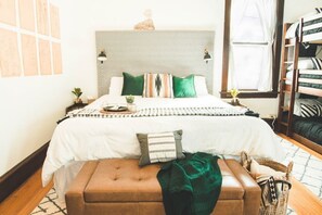 1 bedroom, desk, iron/ironing board, free WiFi - The Courthouse Loft - History with a hot tub!  (El Paso)